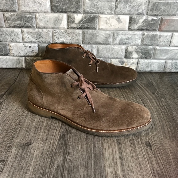 Bloomingdale's Other - The men’s store Bloomingdales suede chukka boot